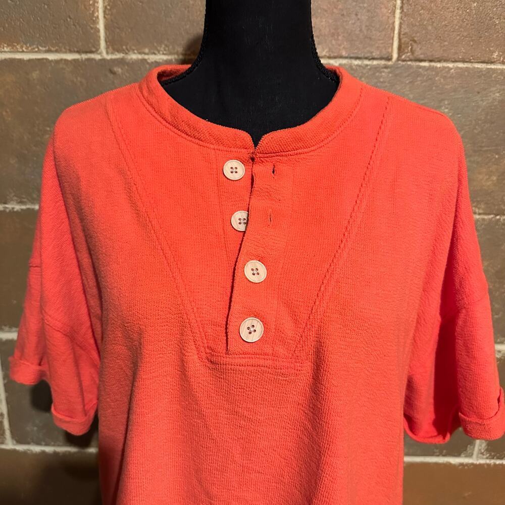 Universal Thread Draped Cropped Coral Orange Butt… - image 3